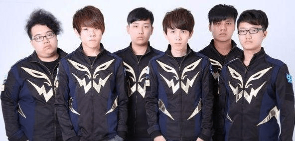 两枚金牌 两枚金牌