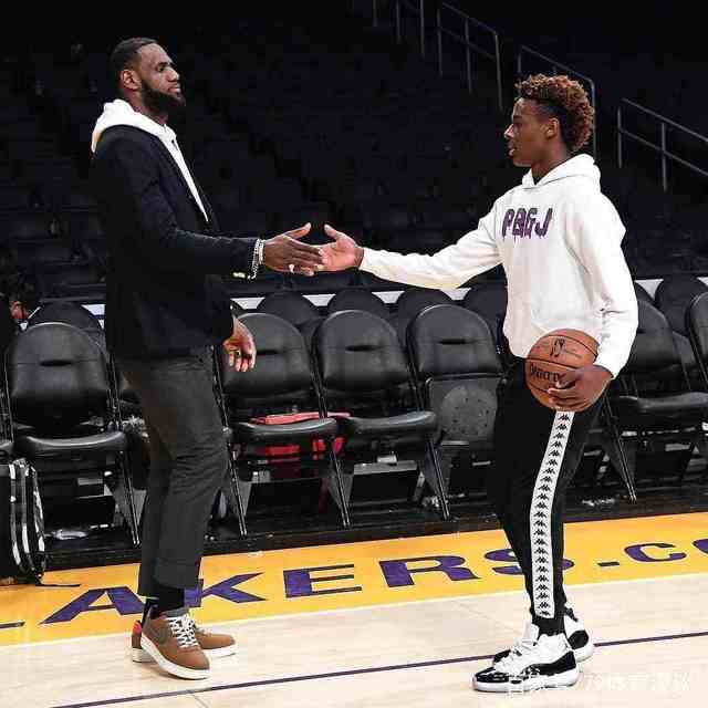 打巴萨的站 打巴萨的站